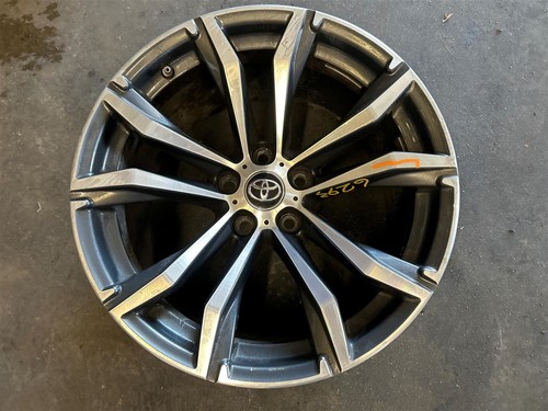 Wheel alloy 18x10 - 18x10, split